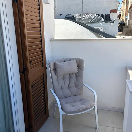 Borgo Bianco بيت ضيافة