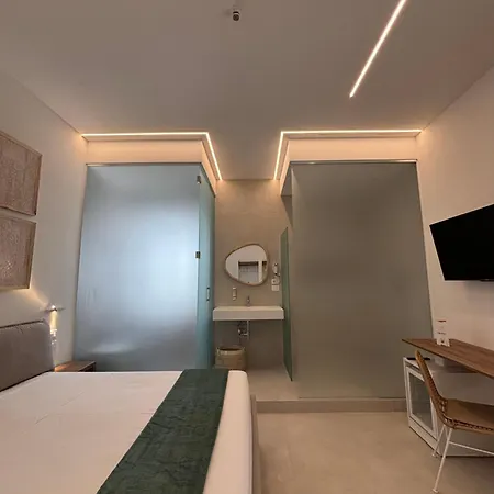 Borgo Bianco בית הארחה 3*